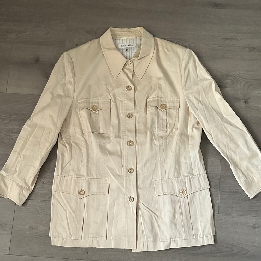 Vintage Escada Tan Utility Jacket for Women Size 44